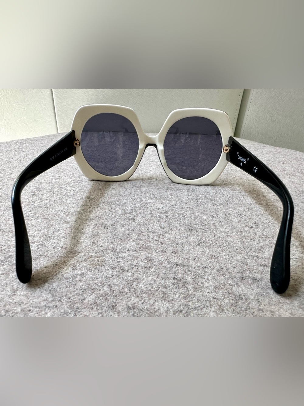 CHANEL authentic VTG 1990s 08849 oversized hexagon black+white sunglasses - Picture 3 of 13